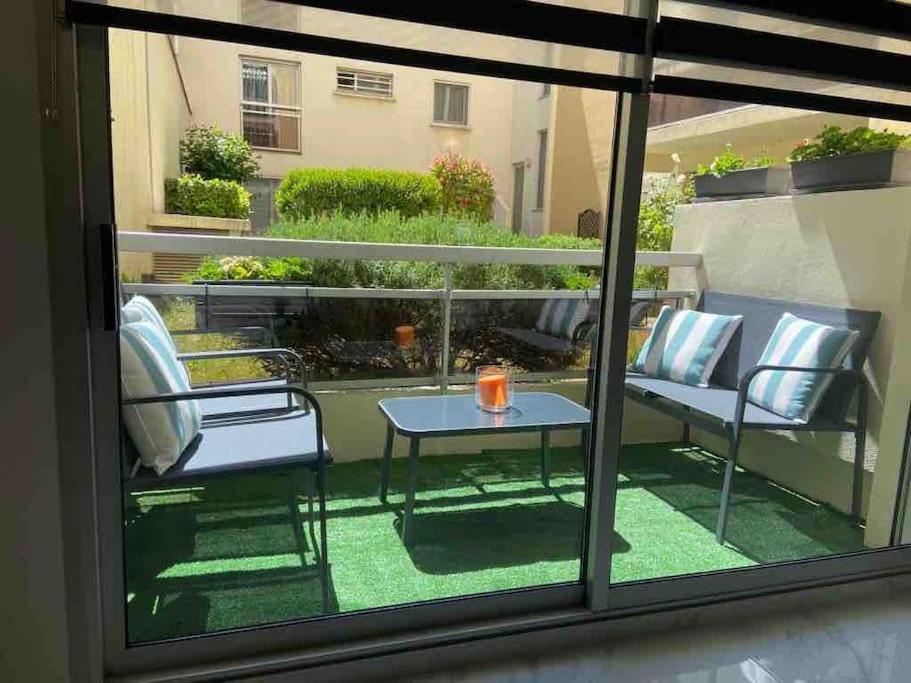 Apartment Superbe Carre Delfino Port De Nice