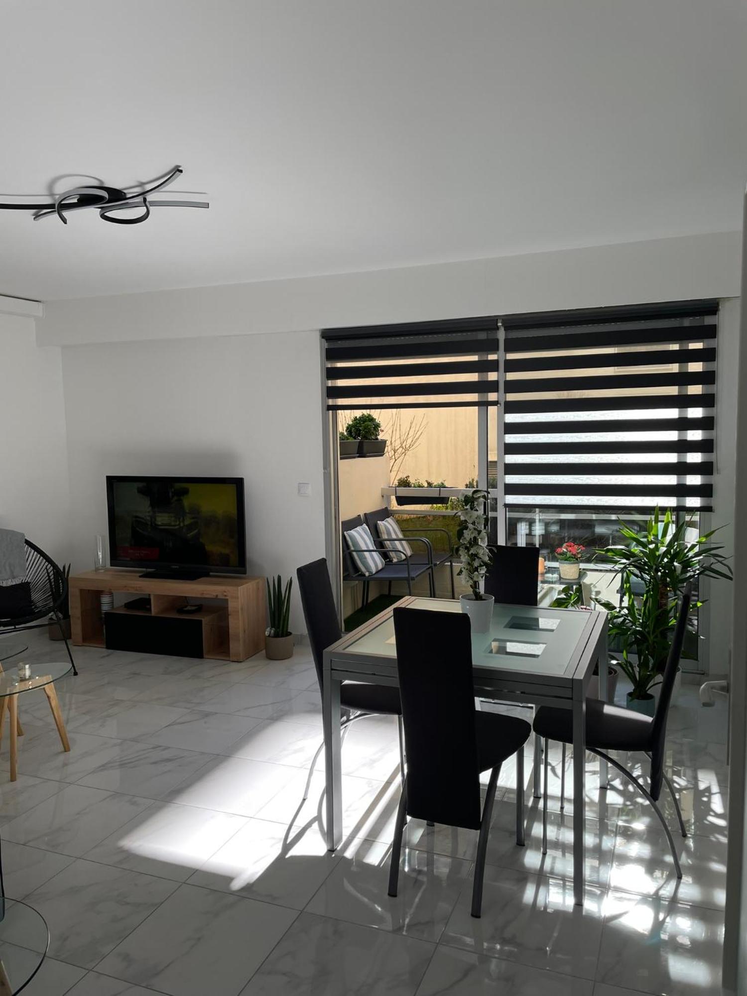 Superbe Carre Delfino Port De Apartment
